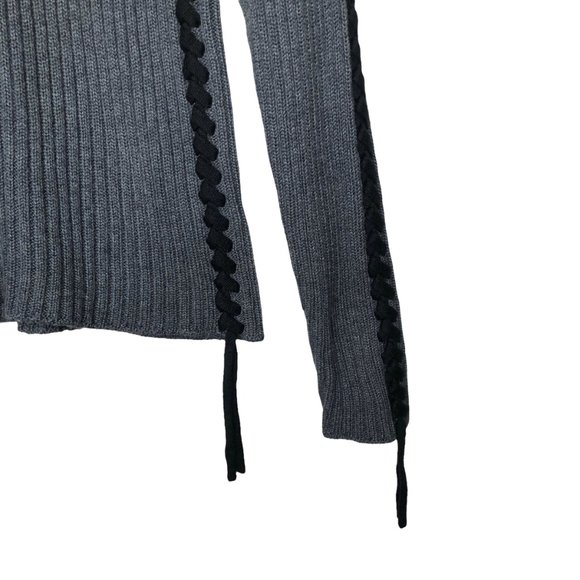Kathie K Gray Ribbed Sweater Black Lace Up Detail Long Sleeve Round Neck Size M - Picture 5 of 7